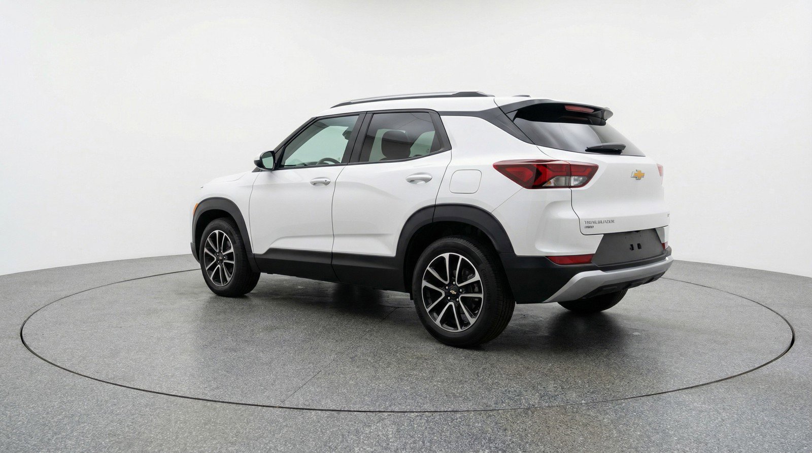 Used 2025 Chevrolet TrailBlazer LT image 6