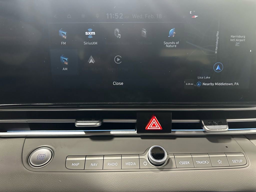 Used 2025 Hyundai Elantra SEL image 30