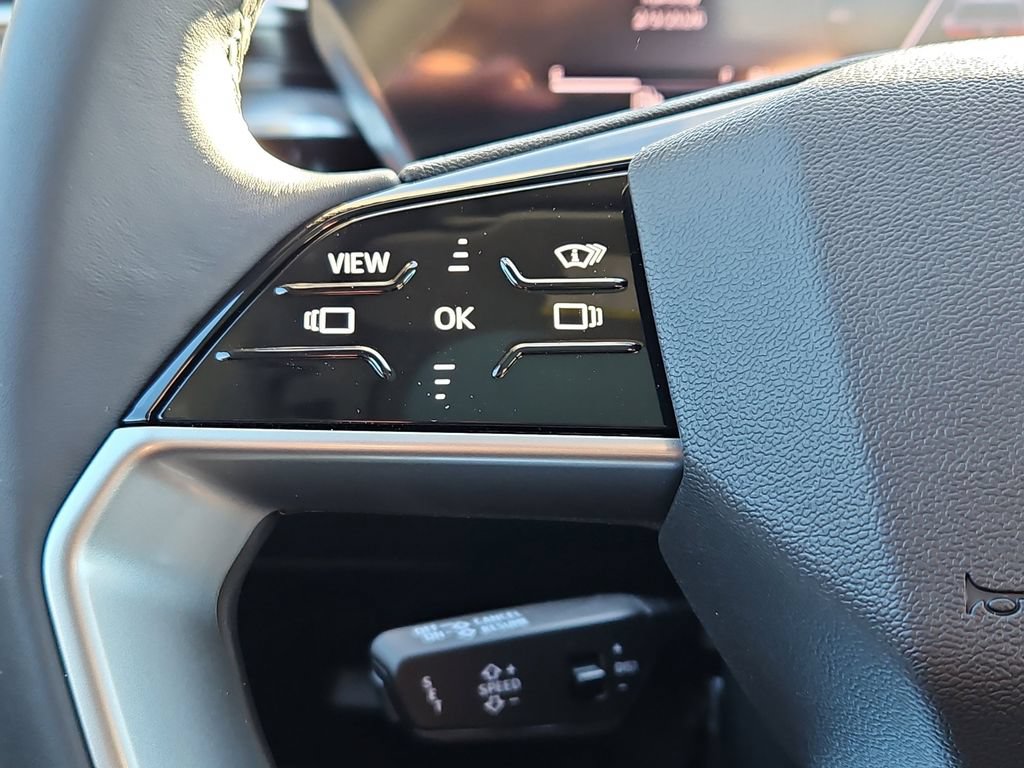 New 2026 Audi A6 Premium Plus AWD/4WD image 18