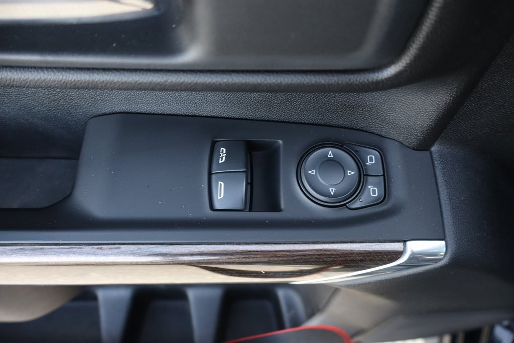 Used 2022 Chevrolet Silverado 3500 LT w/ Convenience Package image 15