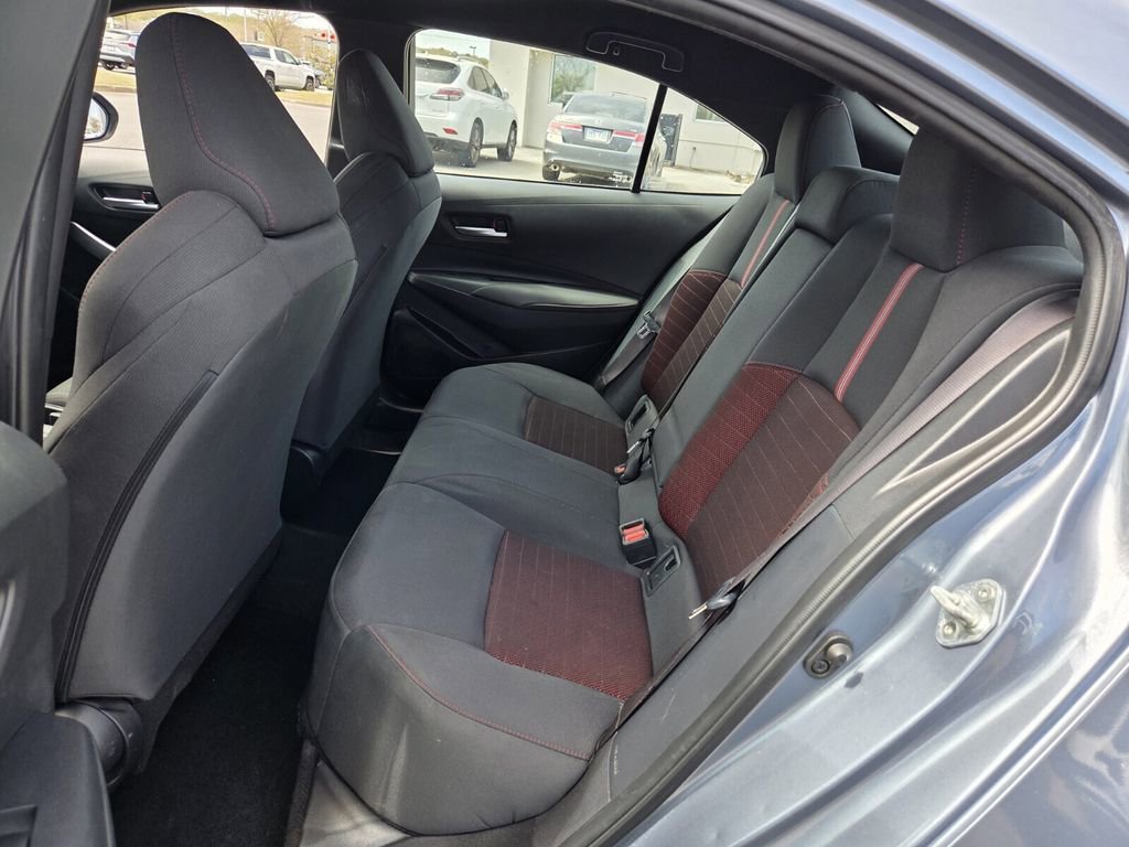 Used 2023 Toyota Corolla SE image 6