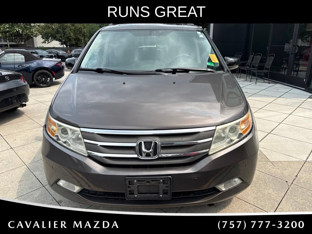 Used 2011 Honda Odyssey Touring image 2