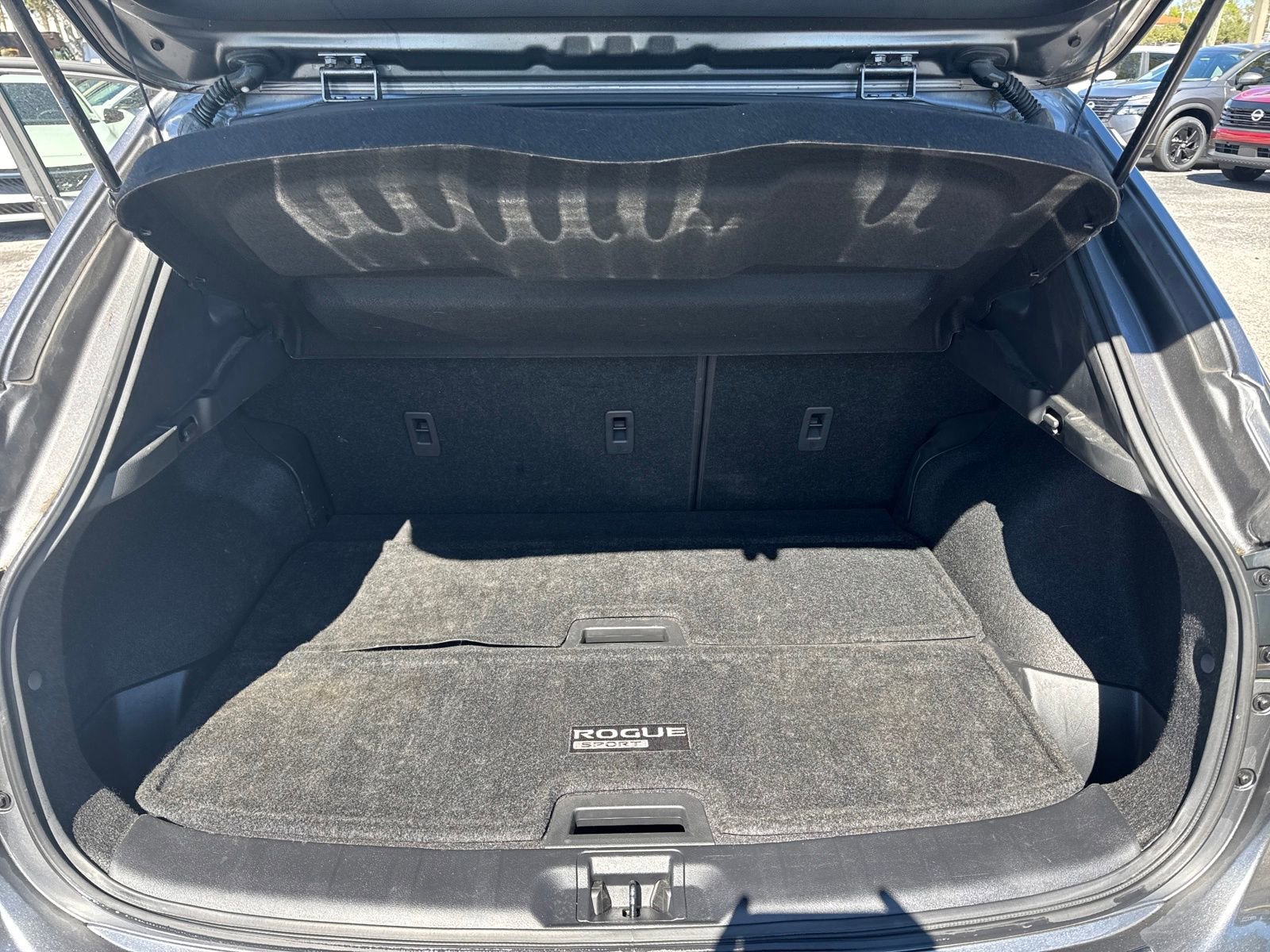 Used 2022 Nissan Rogue Sport SL image 27