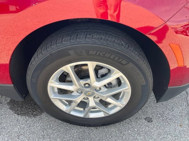 Used 2023 Chevrolet Equinox LT FWD image 28