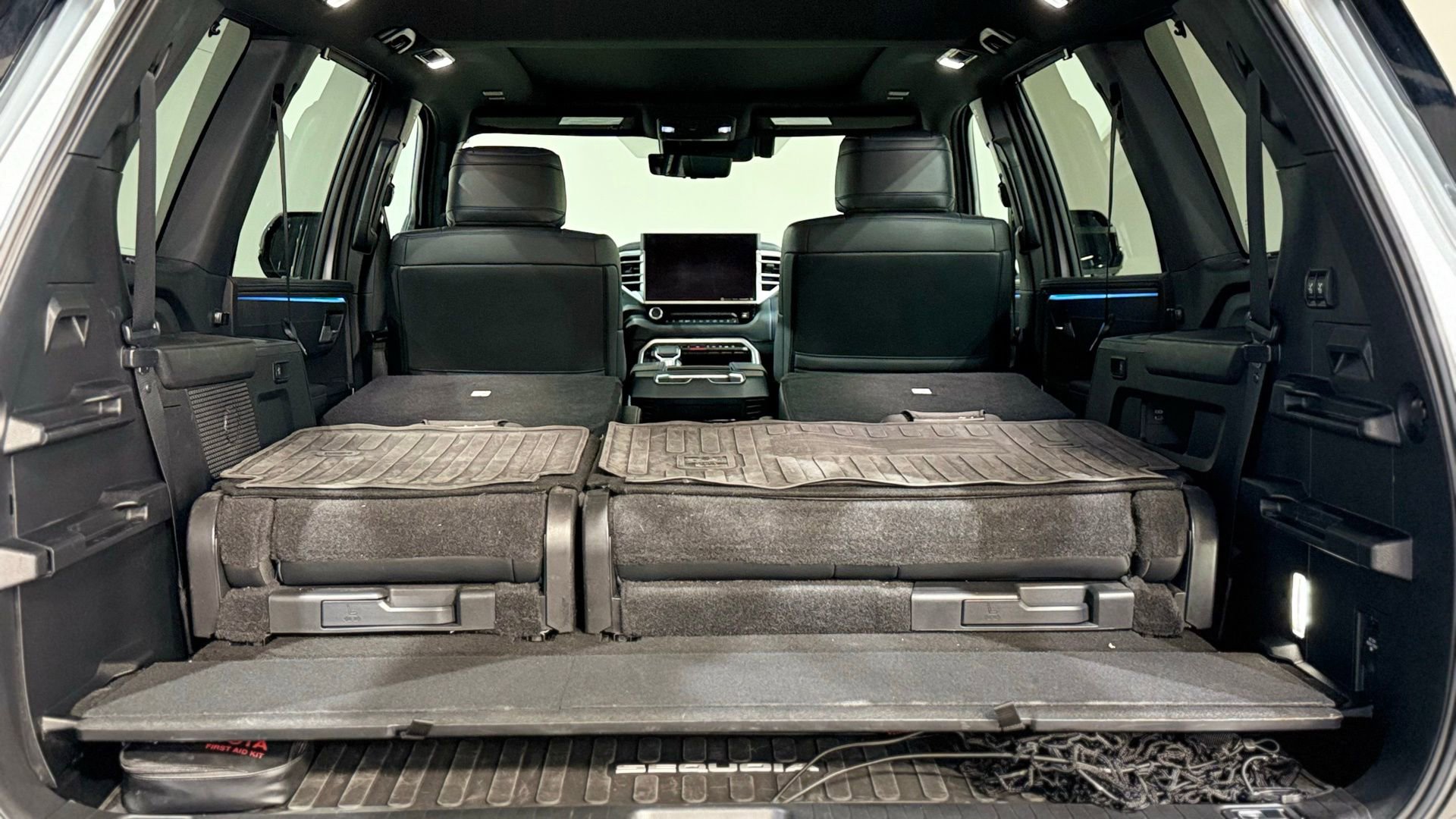 Used 2023 Toyota Sequoia Platinum image 33