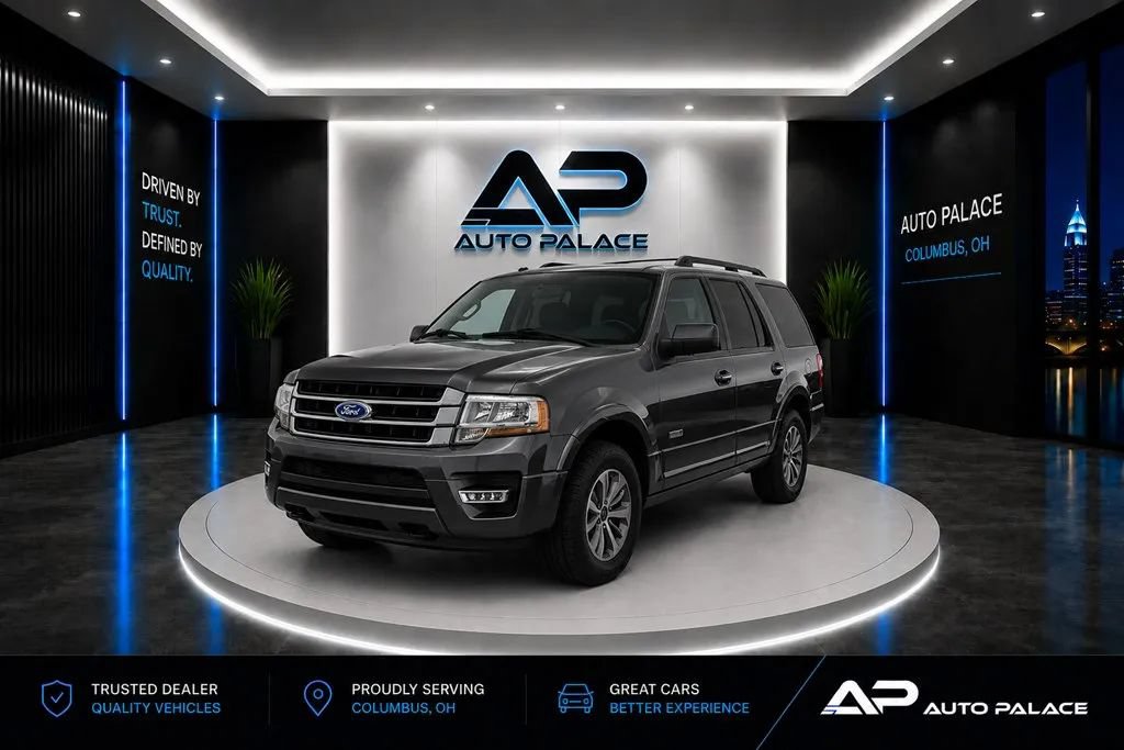 Used 2015 Ford Expedition XLT w/ Equipment Group 202A AWD/4WD image 1