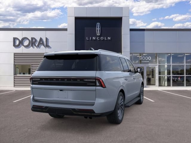 New 2026 Lincoln Navigator L Premier AWD/4WD image 8