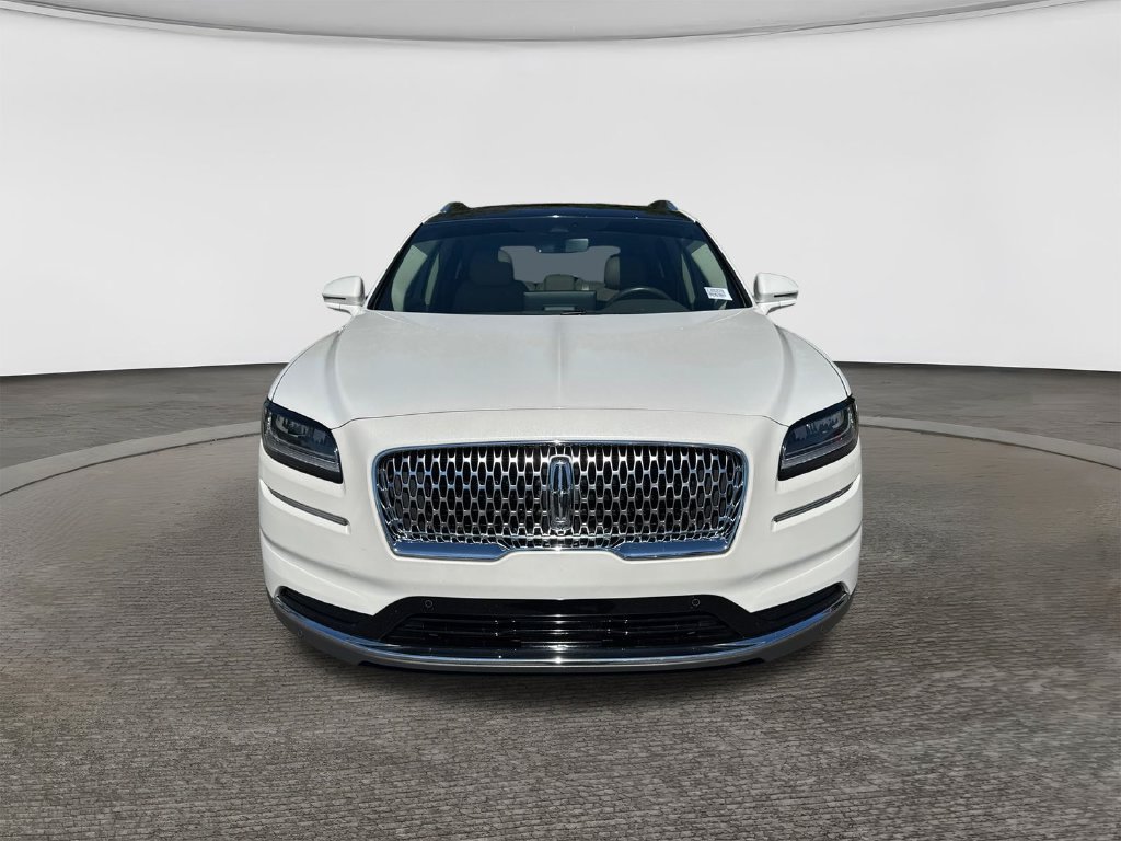 Used 2021 Lincoln Nautilus Reserve w/ Equipment Group 201A AWD/4WD image 2