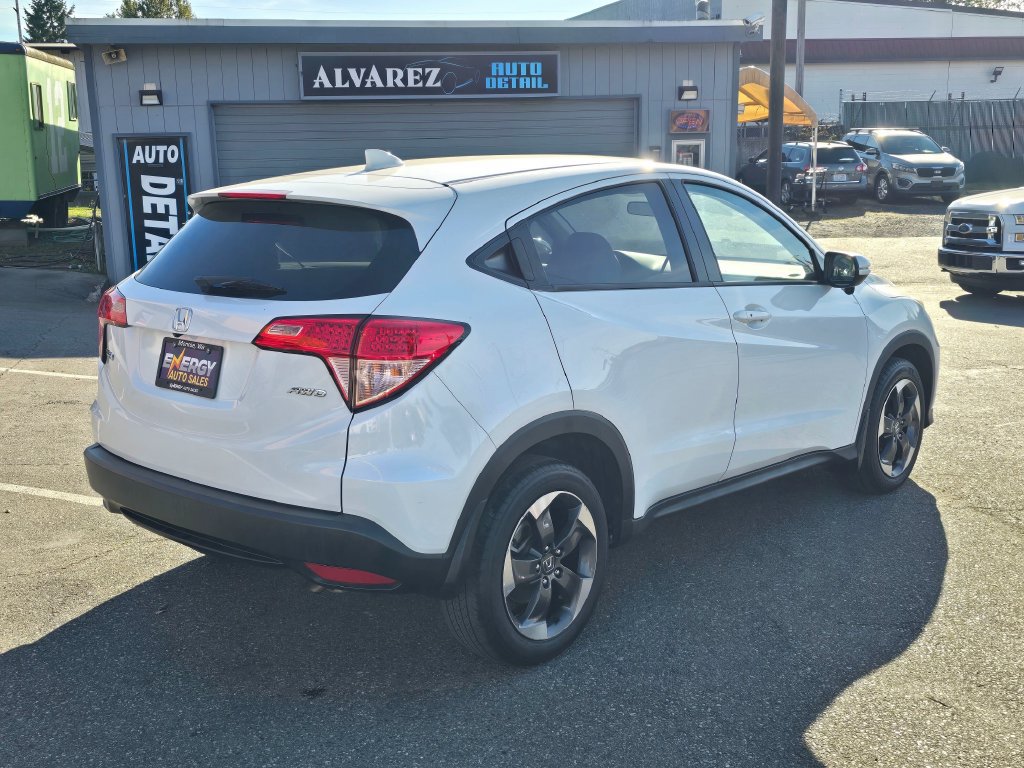 Used 2018 Honda HR-V EX image 7