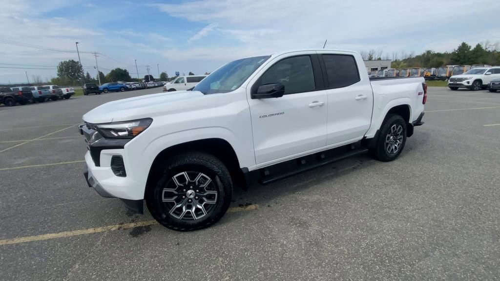 New 2026 Chevrolet Colorado Z71 w/ Technology Package AWD/4WD image 4