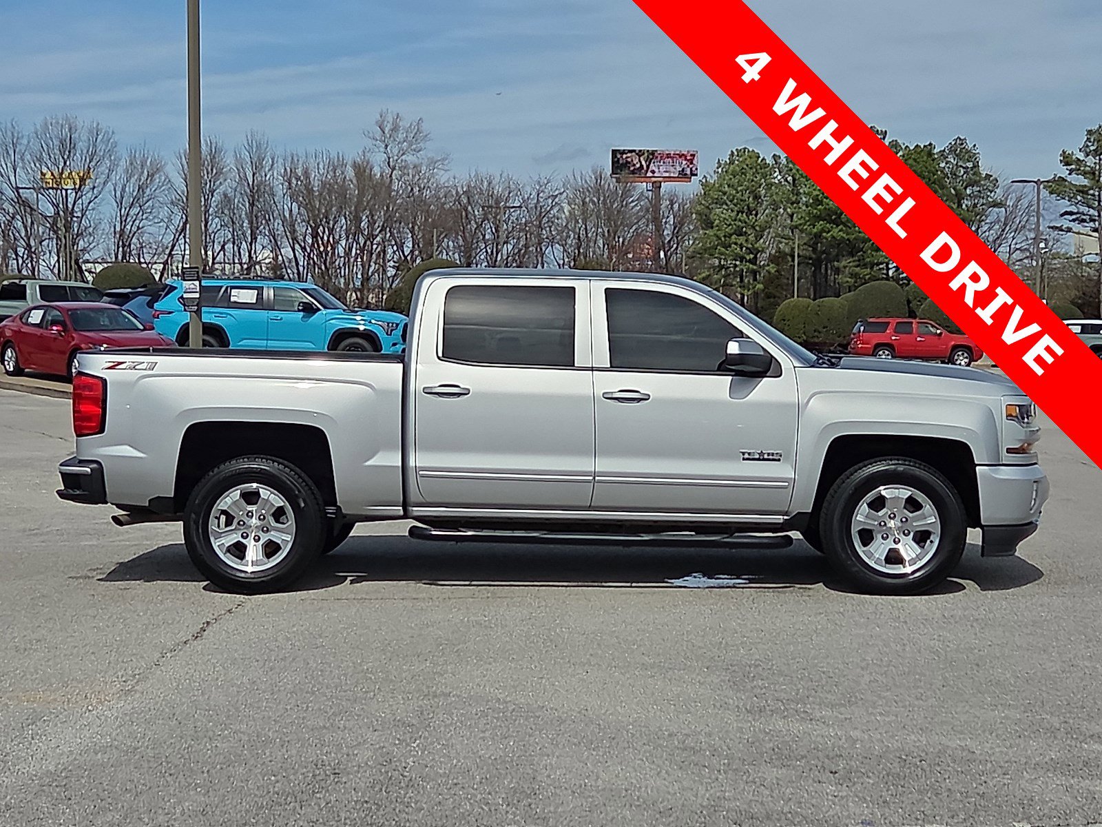 Used 2018 Chevrolet Silverado 1500 LT w/ Texas Edition image 6