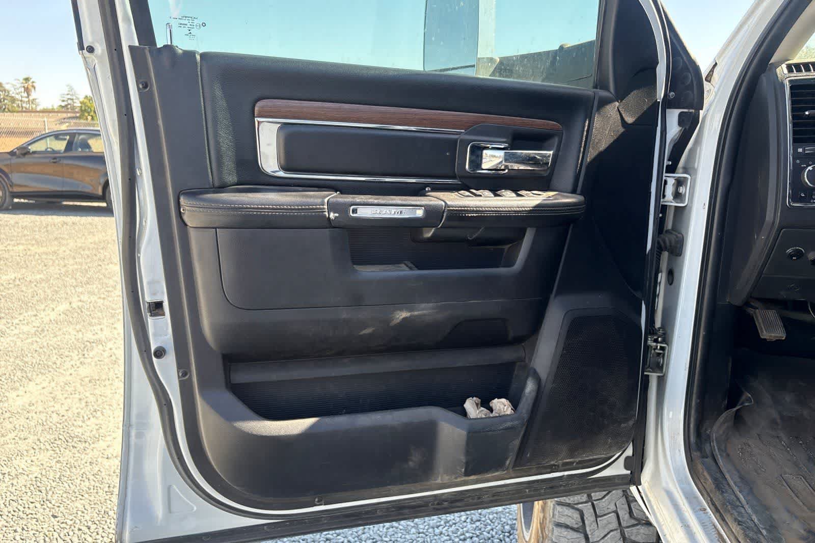 Used 2017 RAM 2500 Laramie AWD/4WD image 15