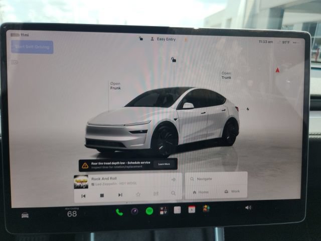 Used 2026 Tesla Model Y Long Range AWD/4WD image 30