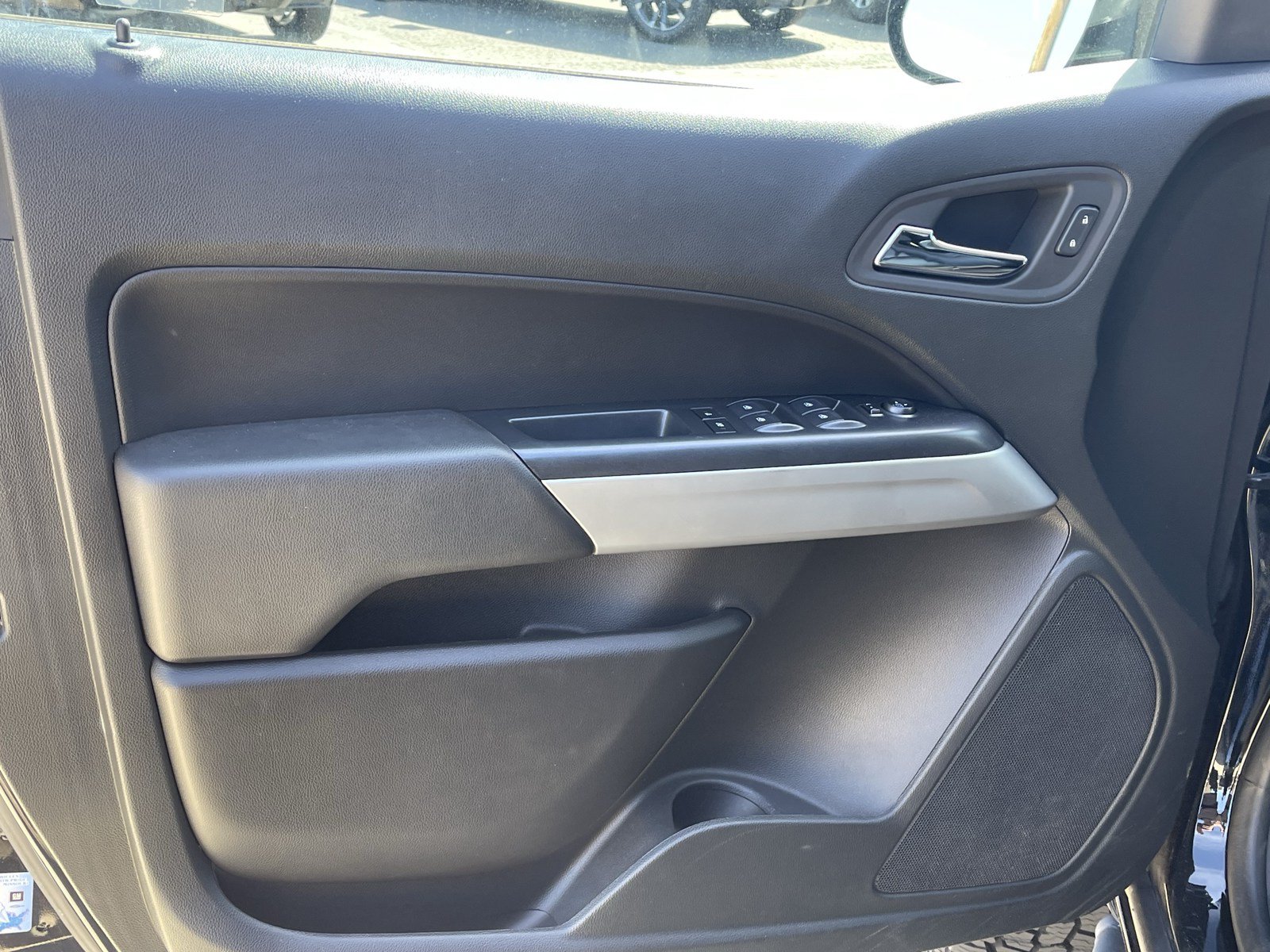 Used 2022 Chevrolet Colorado ZR2 AWD/4WD image 16