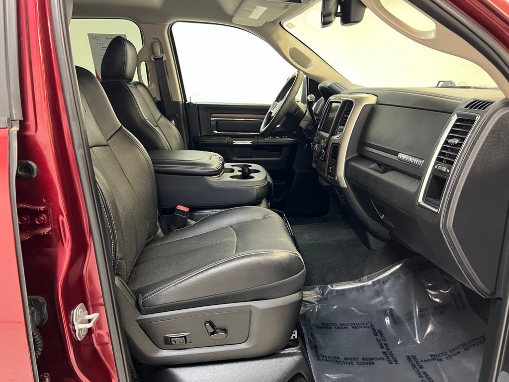 Used 2018 RAM 2500 Laramie AWD/4WD image 30