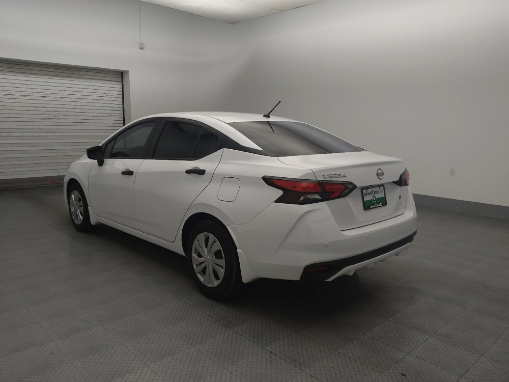 Used 2025 Nissan Versa S w/ Trunk Package FWD image 5