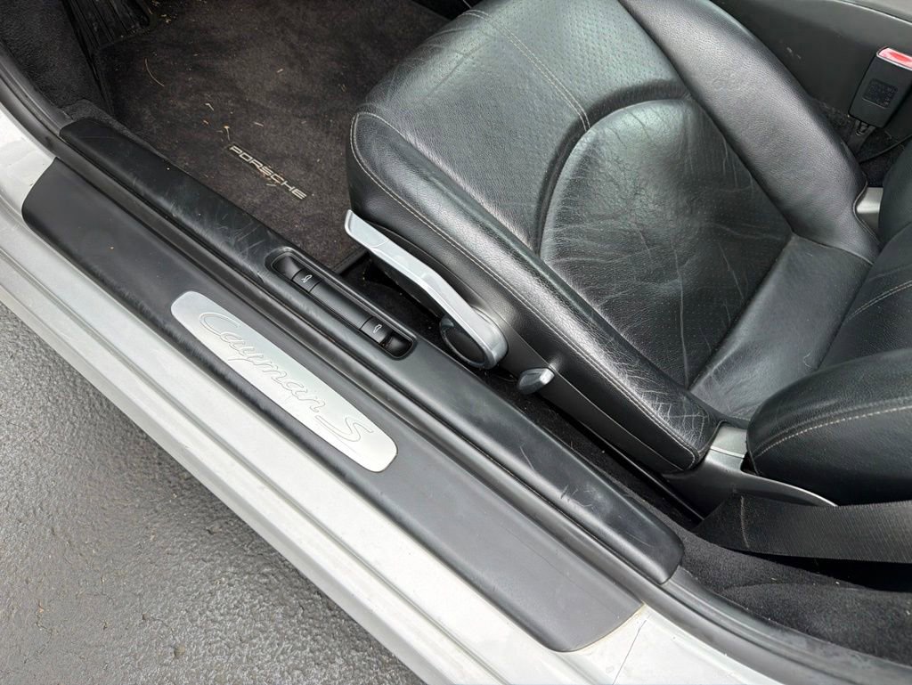Used 2006 Porsche Cayman S RWD image 27