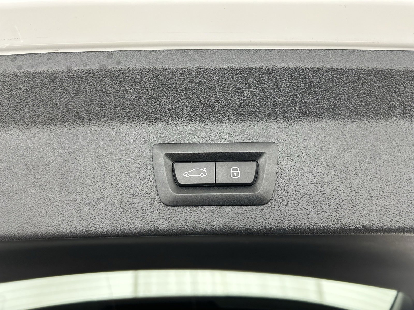 Used 2024 BMW X3 xDrive30i w/ Premium Package image 39