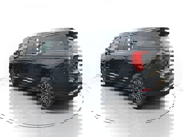 New 2026 GMC Yukon XL Elevation w/ Elevation Premium Package image 4