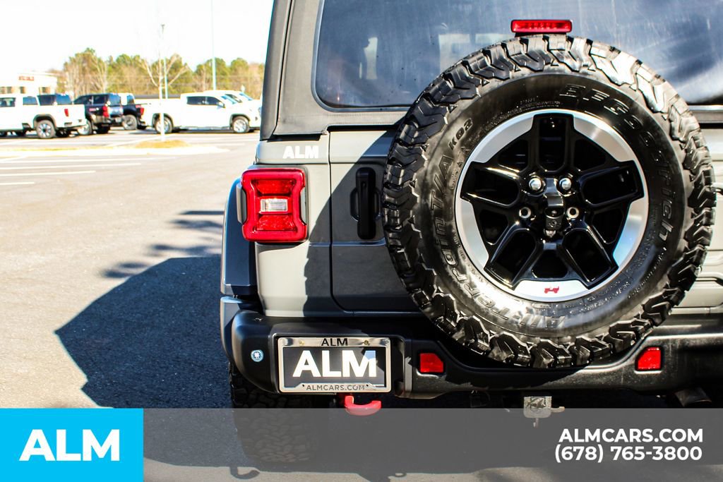 Used 2021 Jeep Wrangler Unlimited Rubicon w/ Uconnect 4C Nav & Sound Group AWD/4WD image 13