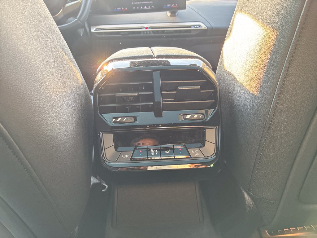 Certified 2025 BMW iX xDrive50 AWD/4WD image 24