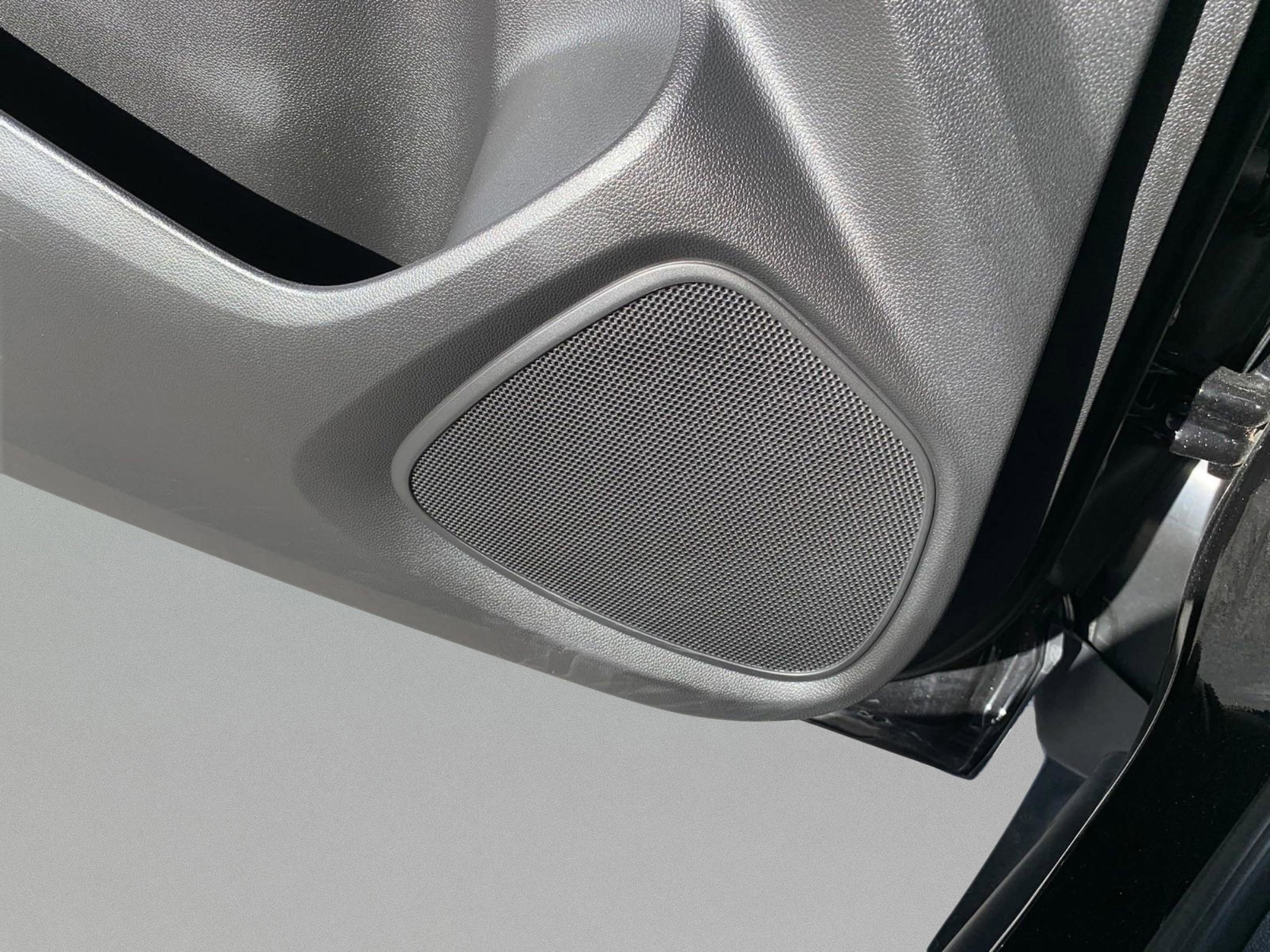 Used 2021 Buick Encore GX Select image 20