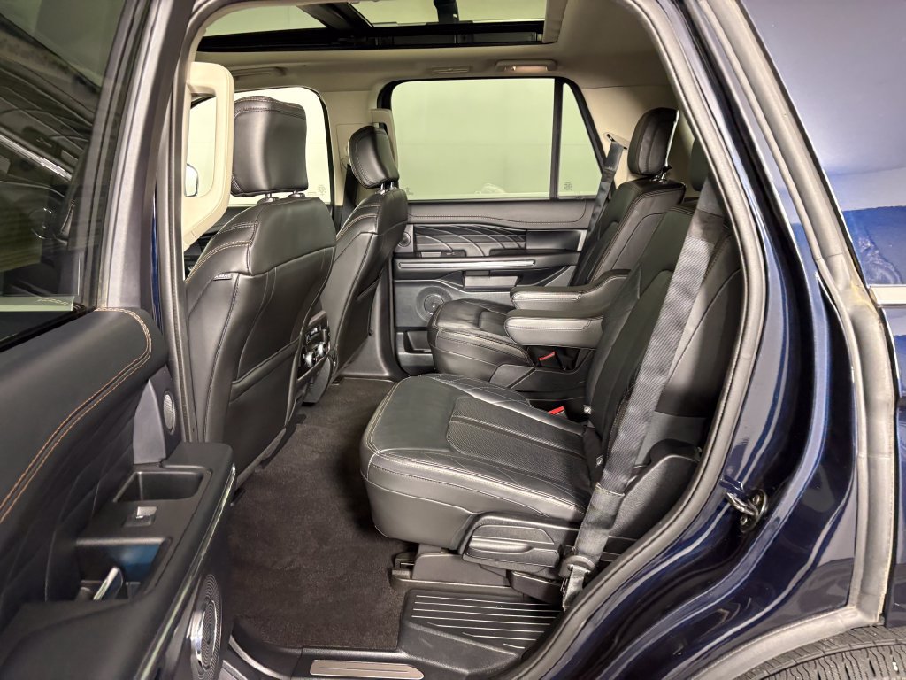 Certified 2021 Ford Expedition Platinum AWD/4WD image 30