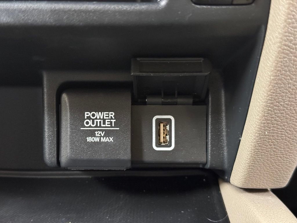 Used 2021 Honda Pilot EX image 45