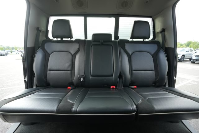 Used 2022 RAM 1500 Laramie AWD/4WD image 36