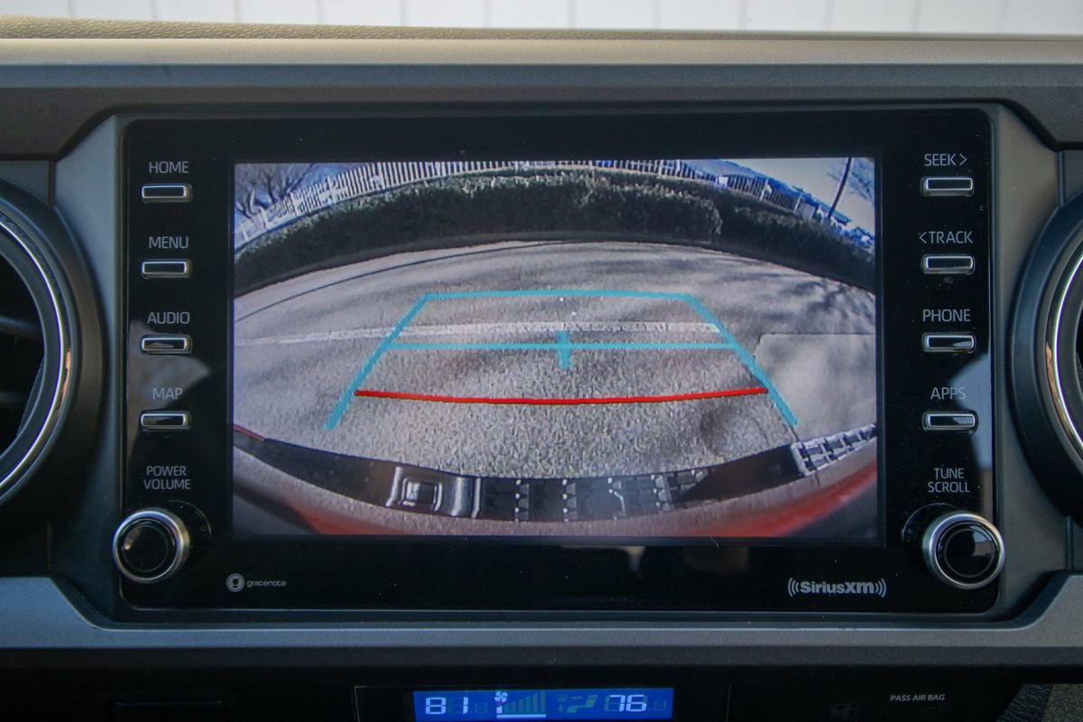 Used 2022 Toyota Tacoma TRD Off-Road image 26