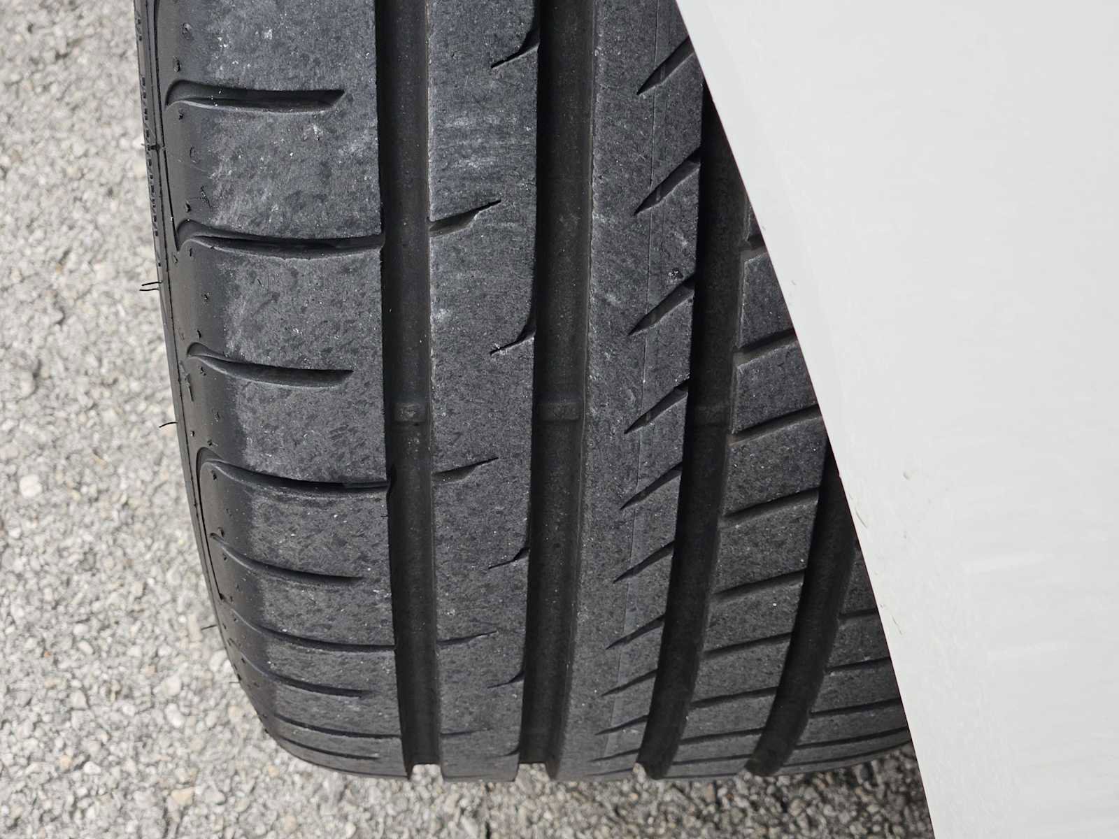 Used 2020 BMW 740i w/ Premium Package image 10