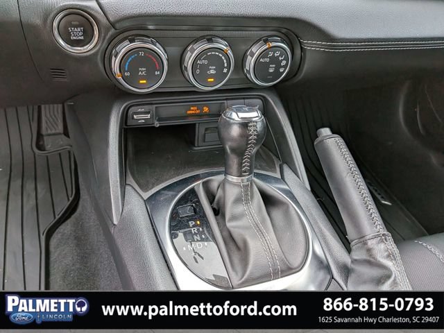 Used 2022 MAZDA MX-5 Miata RF Grand Touring w/ Weather Package RWD image 17