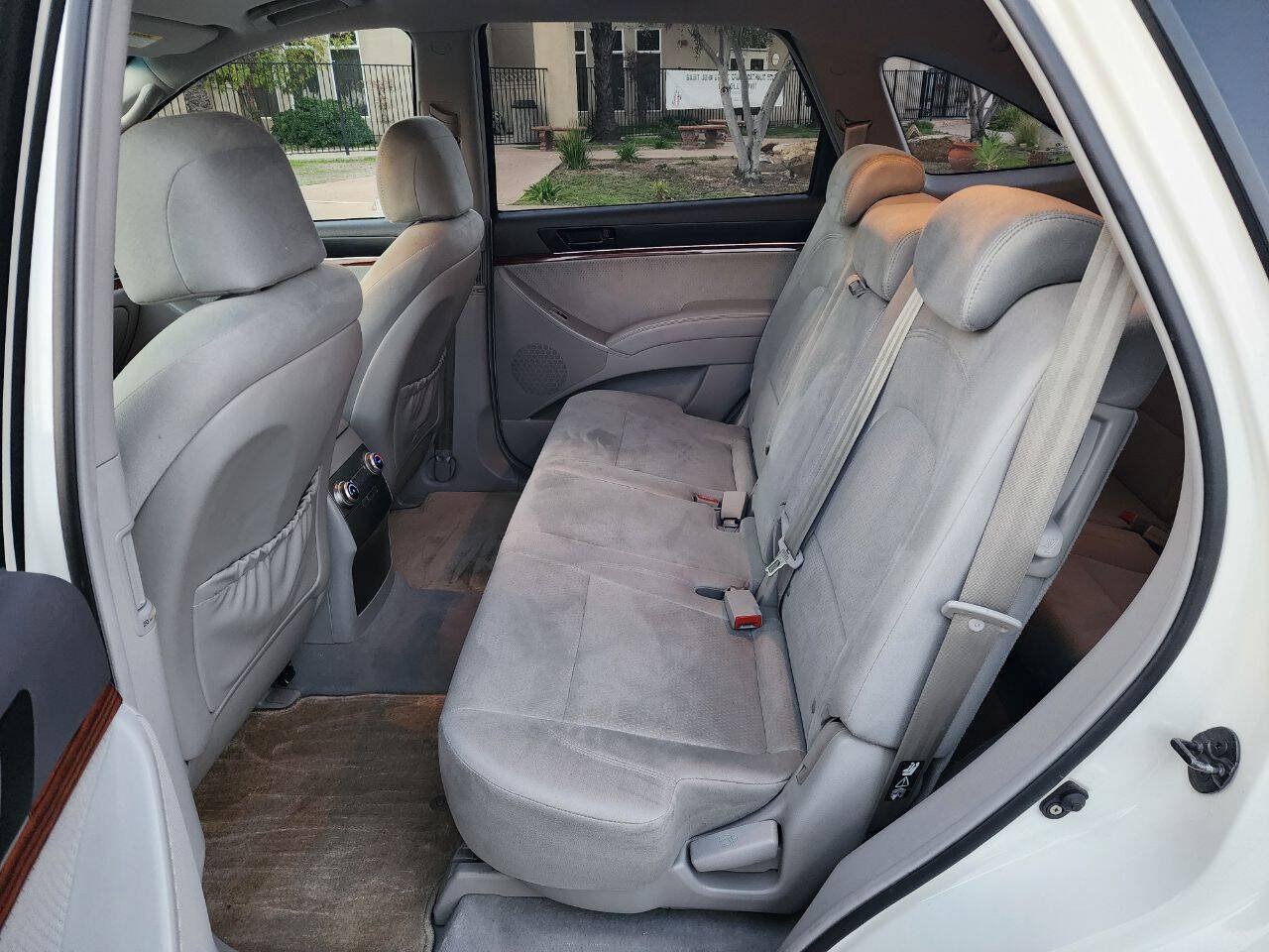 Used 2007 Hyundai Veracruz GLS FWD image 15