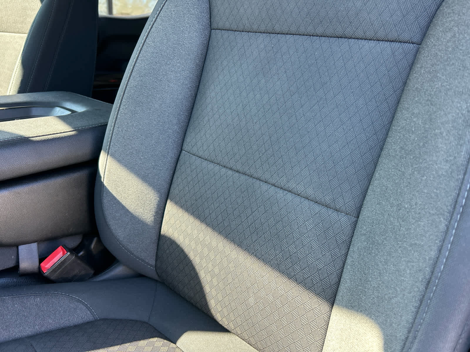 Used 2022 Chevrolet Silverado 1500 Custom Trail Boss w/ Midnight Edition image 25