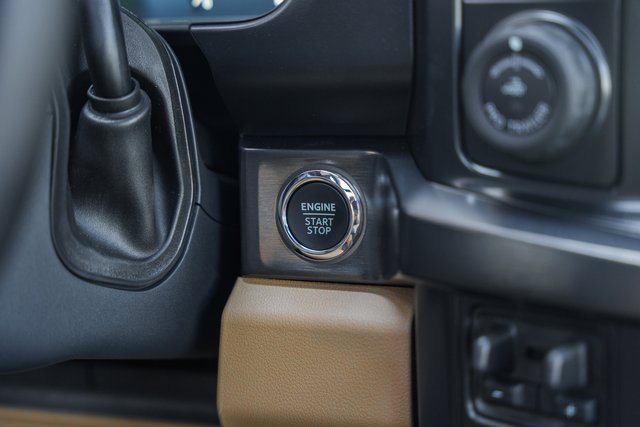 New 2026 Ford F250 Lariat image 32