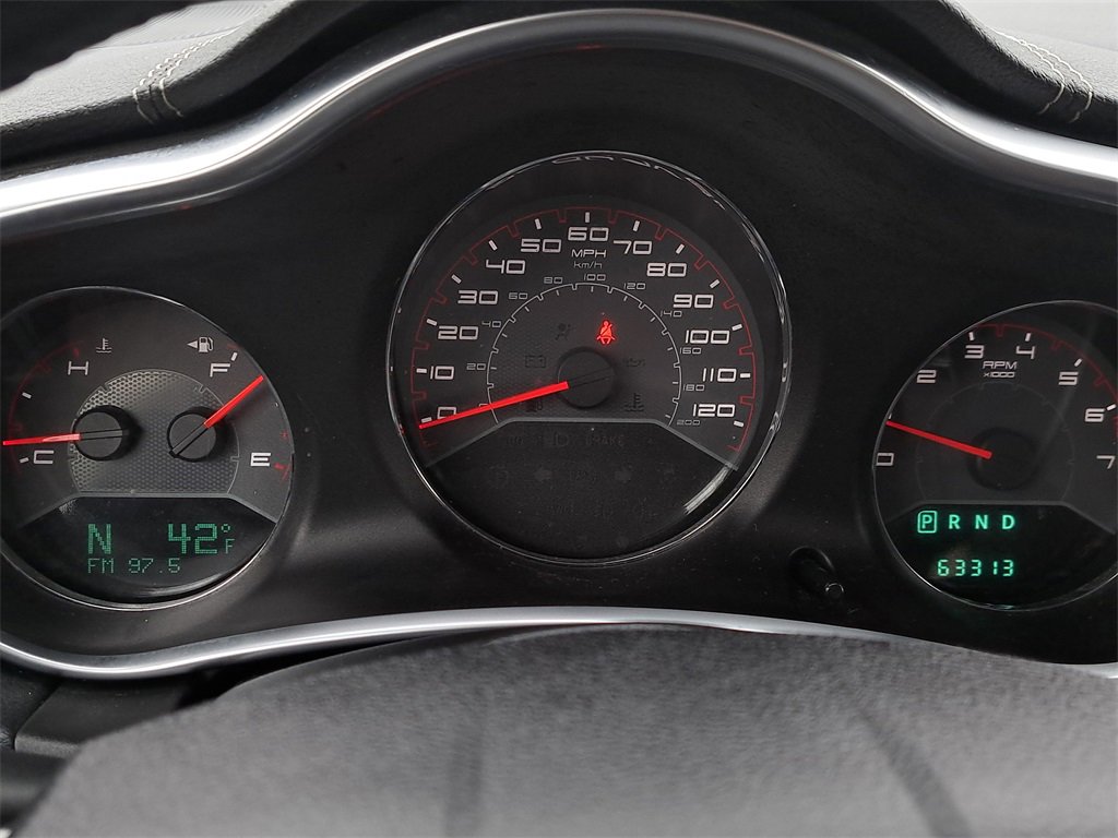 Used 2012 Dodge Avenger SXT image 25