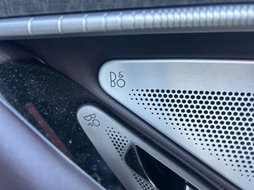 Used 2025 Ford Explorer Platinum image 25