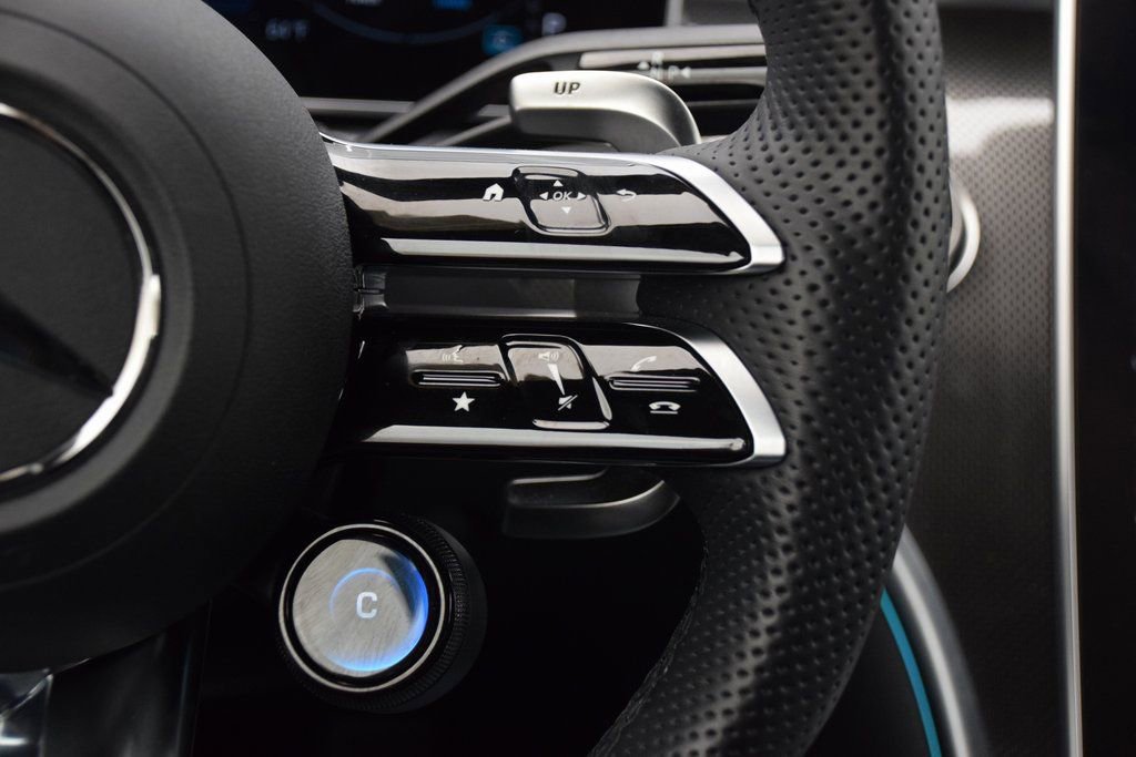 Certified 2025 Mercedes-Benz CLE 53 AMG 4MATIC Cabriolet image 23