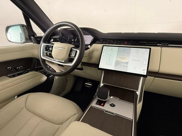 Certified 2026 Land Rover Range Rover SE AWD/4WD image 17