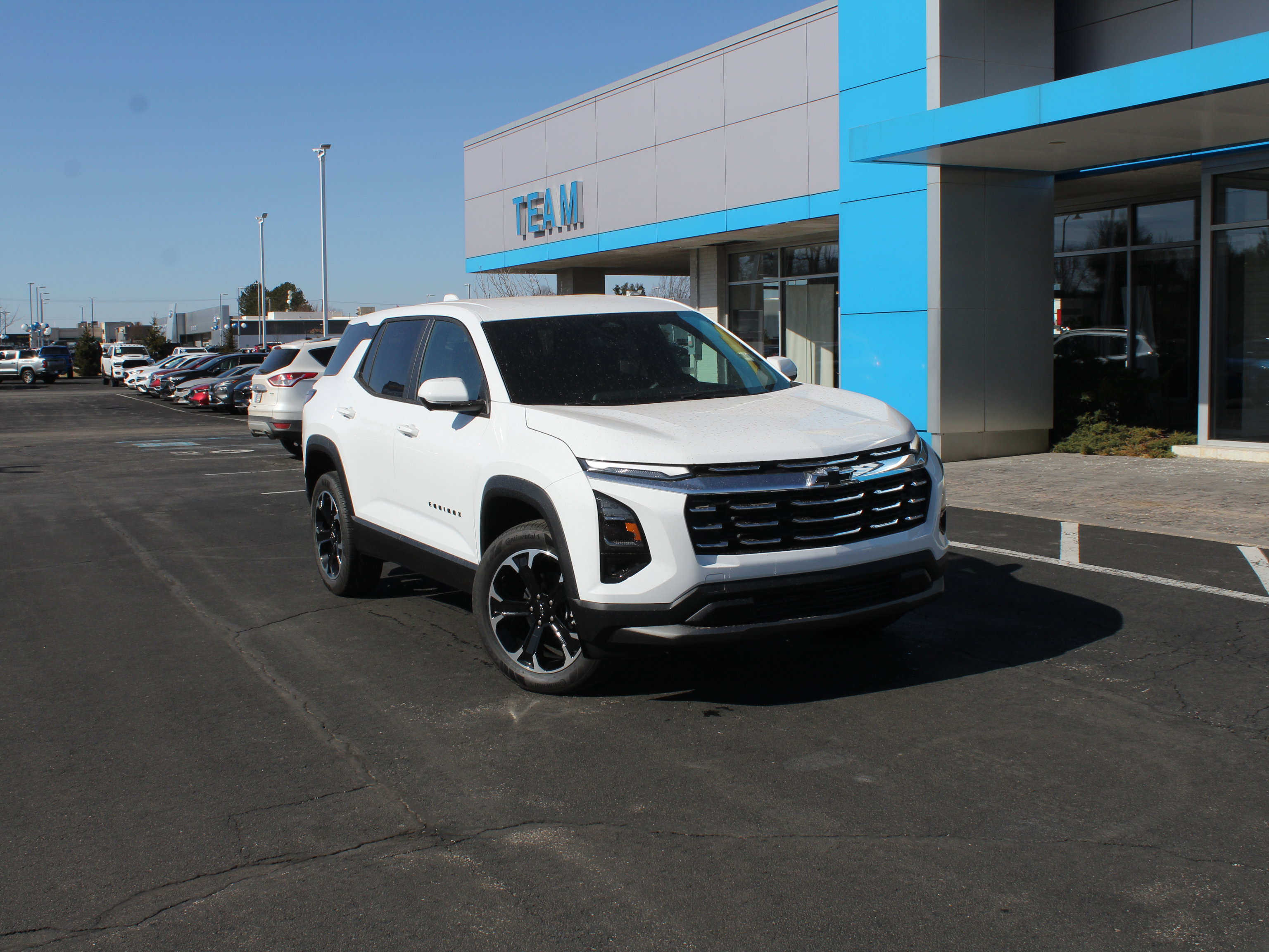New 2026 Chevrolet Equinox LT w/ Safety and Technology Package image 30