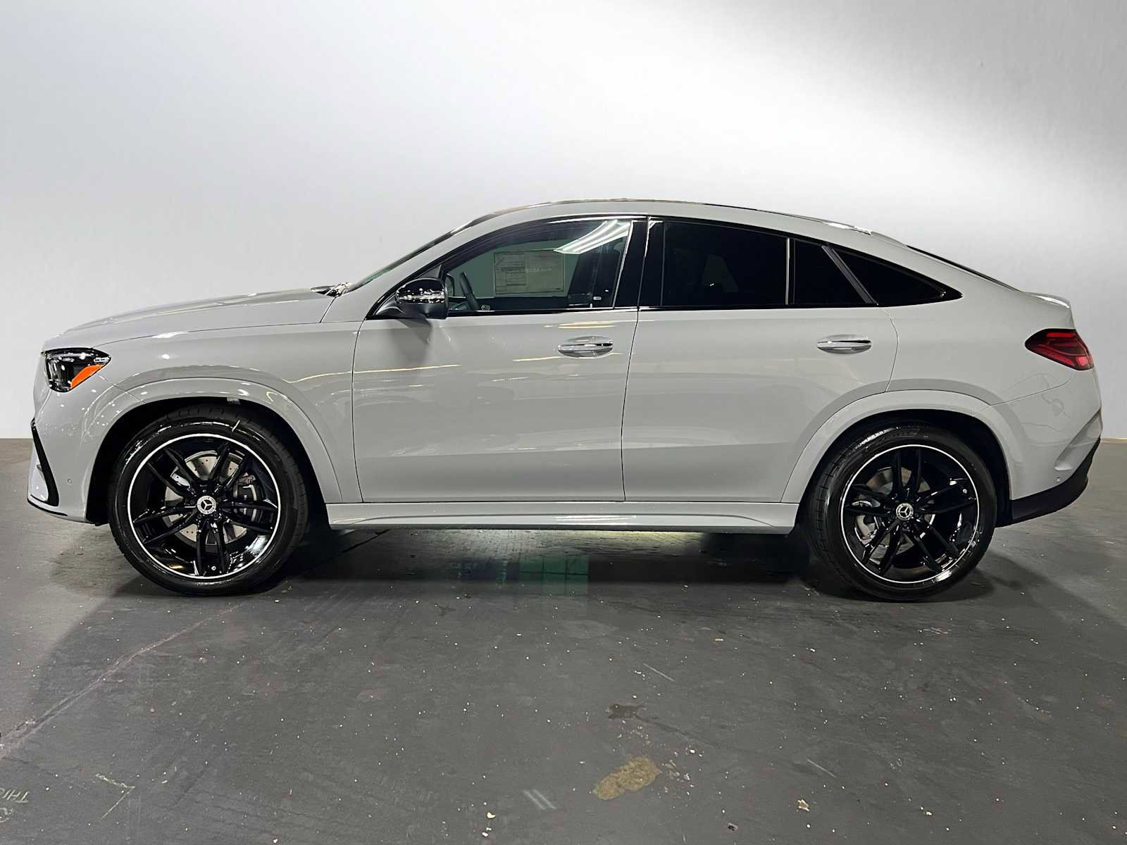 New 2026 Mercedes-Benz GLE 450 4MATIC Coupe image 6