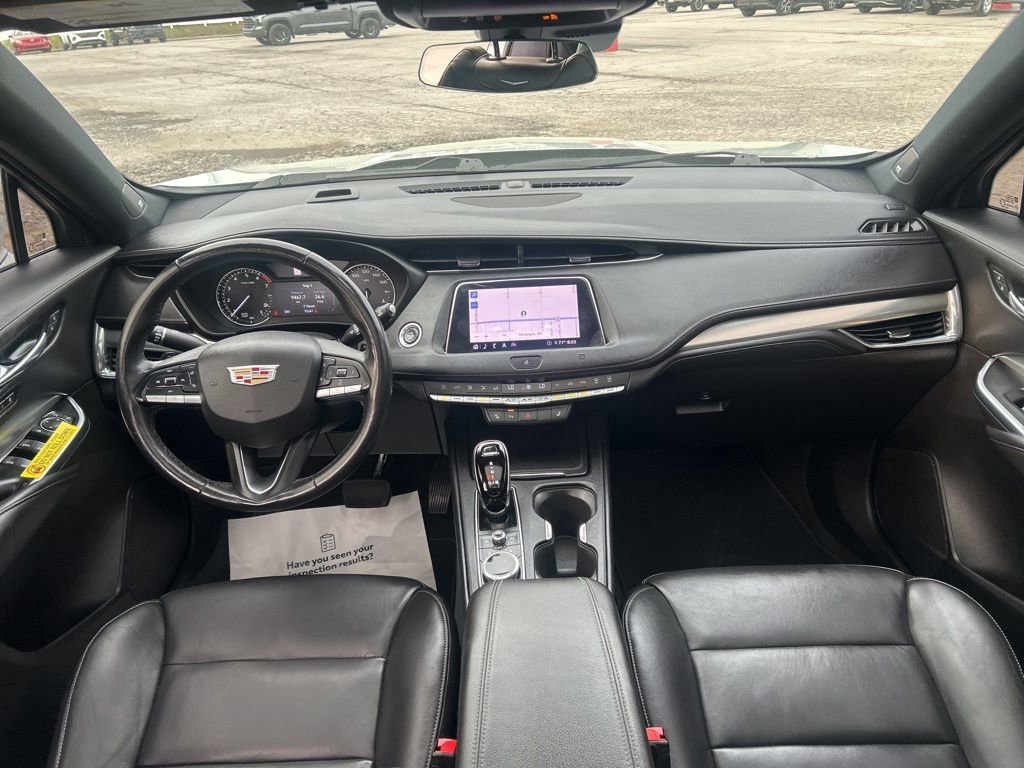 Used 2020 Cadillac XT4 Premium Luxury w/ Cold Weather Package image 30