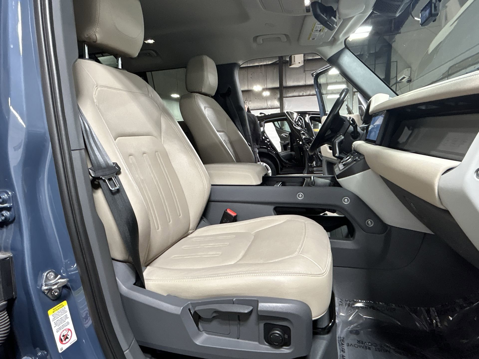 Used 2022 Land Rover Defender 110 S image 29