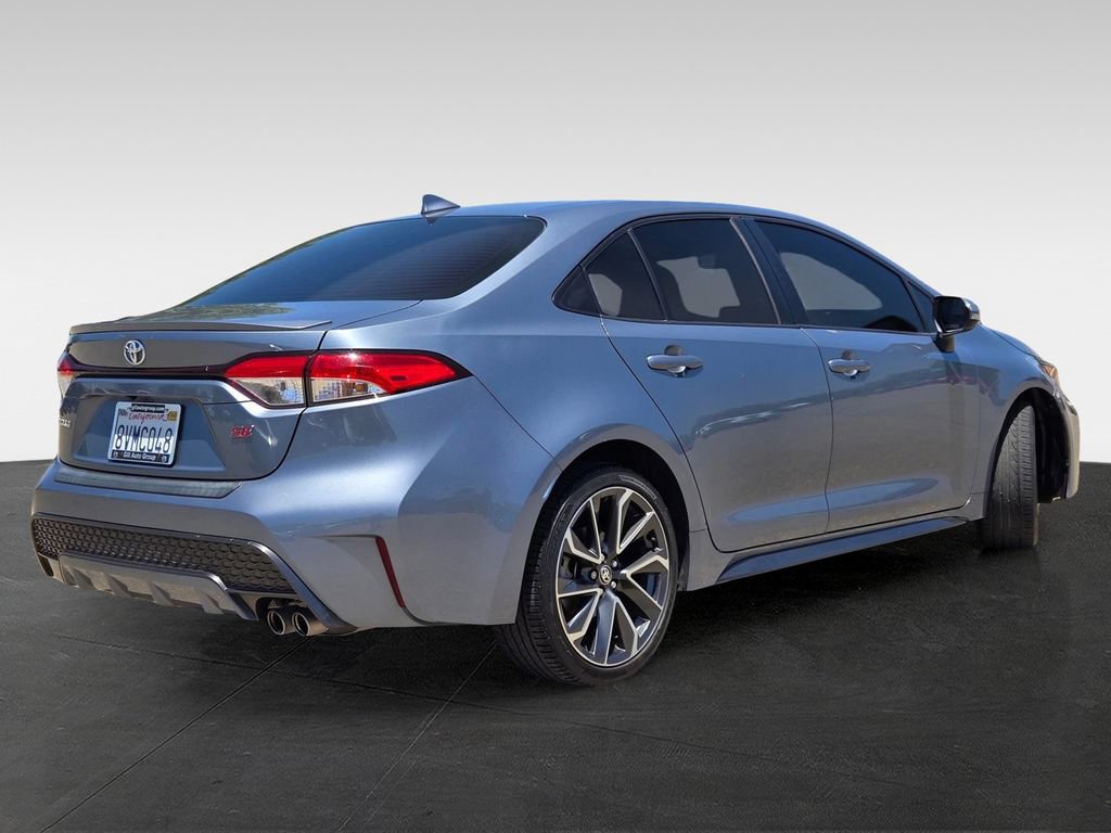 Used 2021 Toyota Corolla SE w/ Carpet Mat Package (TMS) FWD image 4