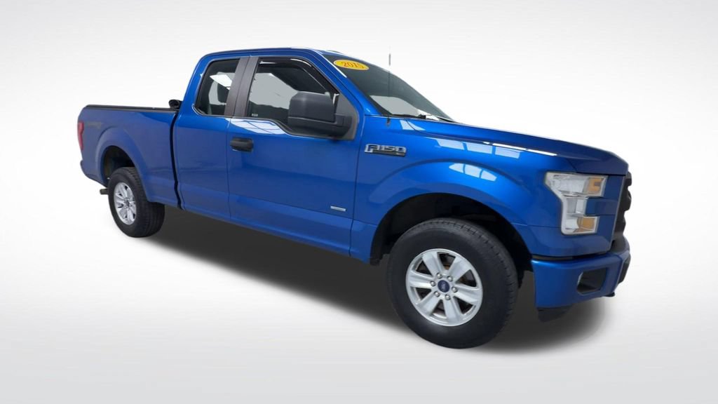 Used 2015 Ford F150 XL w/ Equipment Group 101A Mid AWD/4WD image 2