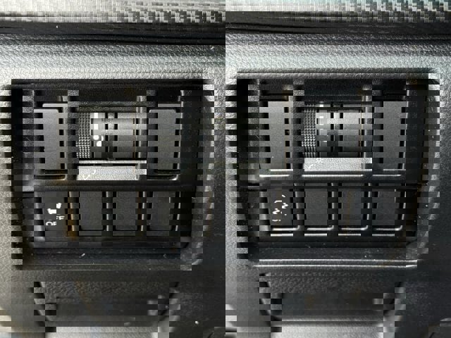 Used 2023 Subaru Impreza Premium image 24