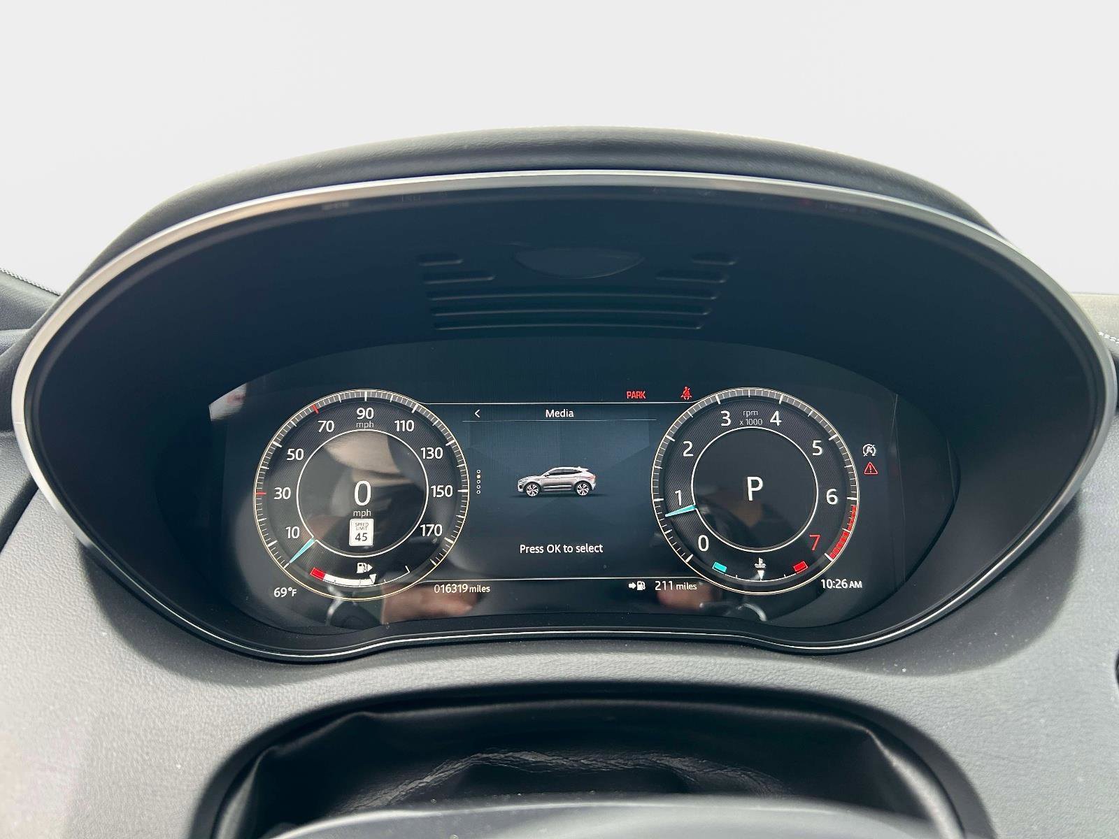 Used 2024 Jaguar E-PACE R-Dynamic SE image 14