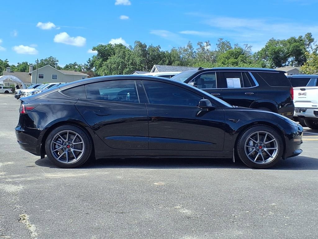 Used 2021 Tesla Model 3 Standard Range Plus RWD image 8