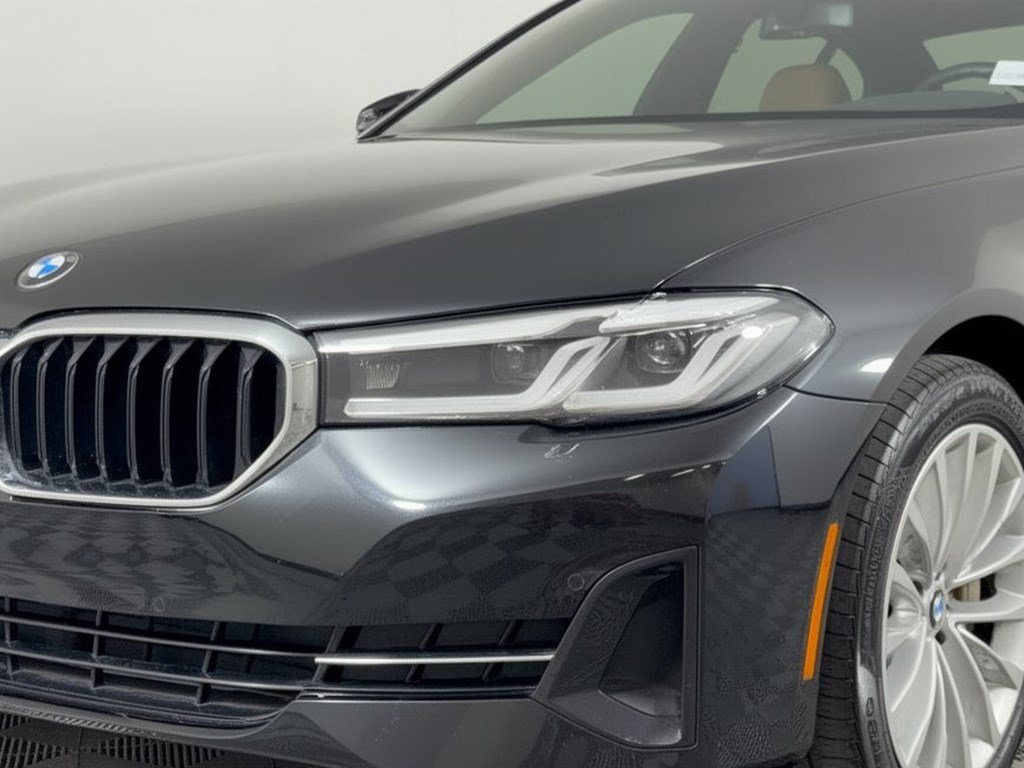 Used 2023 BMW 530i w/ Premium Package RWD image 12