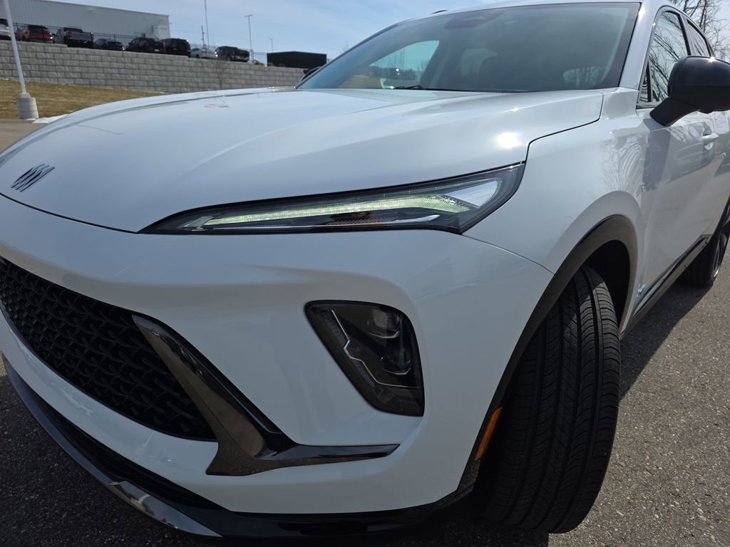 New 2026 Buick Envision Sport Touring image 34